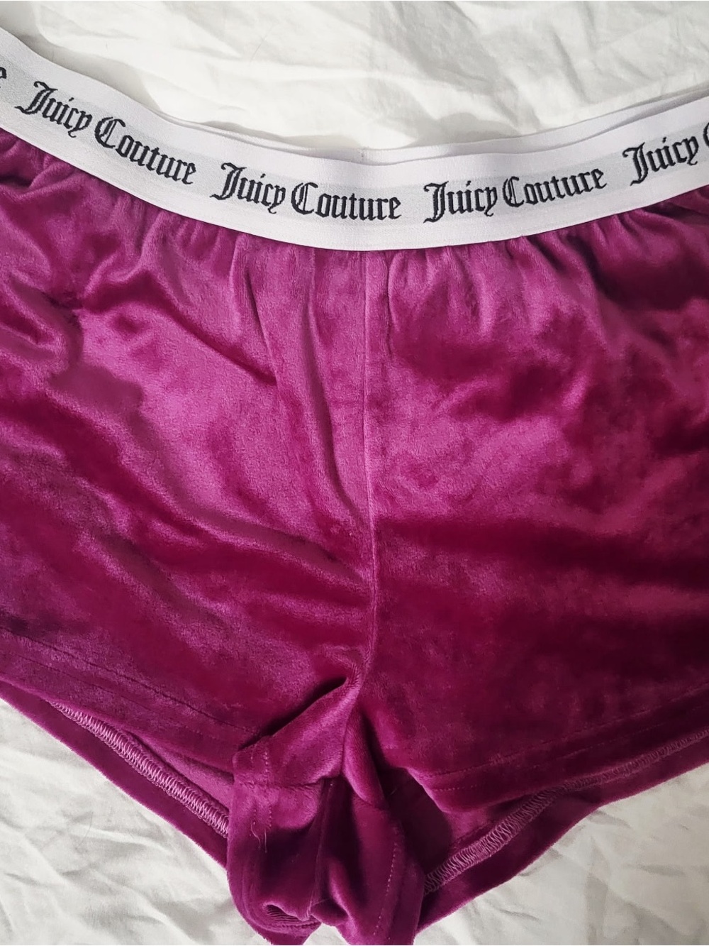 Juicy Couture Velour sleep Lounge Pants in Fuchsia LG with “JUICY” on butt Y2K